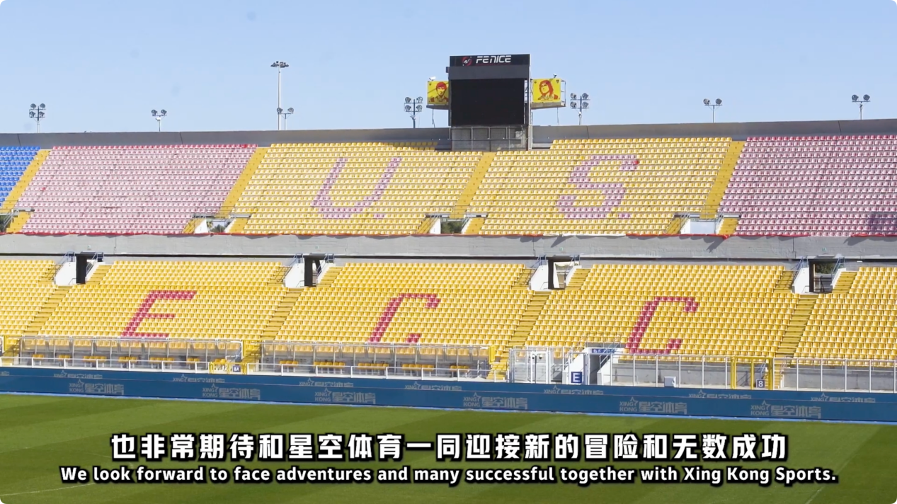 坚持认为 坚持认为