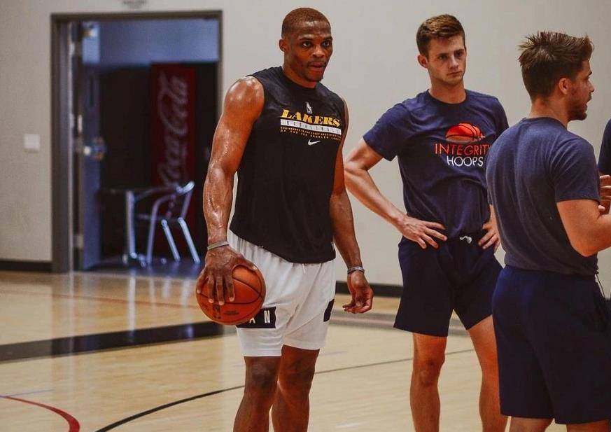 既控制负担 既控制负担