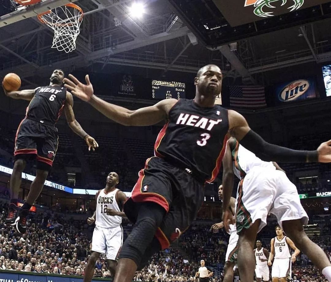 中国队通过 中国队通过