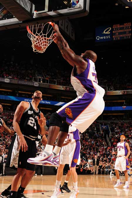 大都会以低 大都会以低