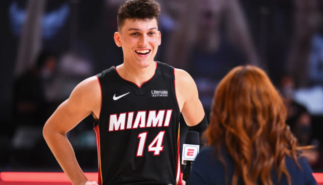 手与二人挡 手与二人挡